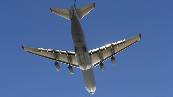 Авиакомпании открывают новые рейсы из городов России в Самарканд