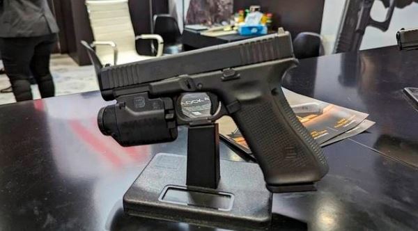 На выставке в Абу-Даби показали пистолет G47 MOS
